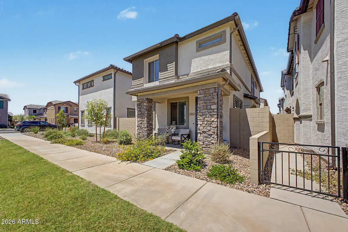 1212 W Sparrow Drive #1212 W, San Tan Valley, AZ 85140 - #1