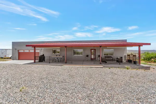 9211 E Rolling Stone Lane, Cornville, AZ 86325