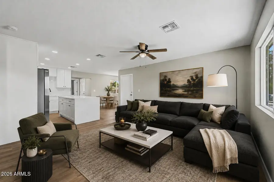 641 W Emerald Avenue, Mesa, AZ 85210 - #3