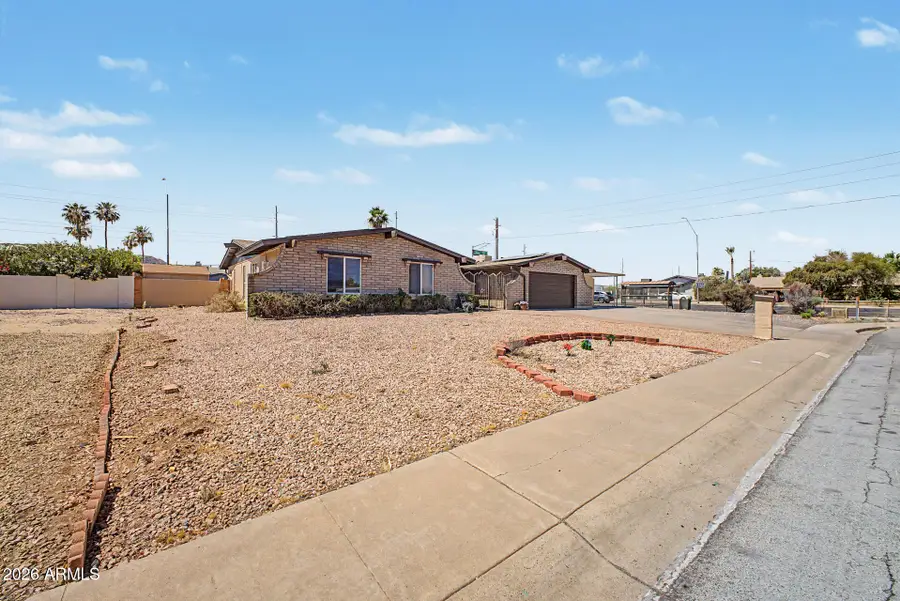 4001 E Hancock Drive, Phoenix, AZ 85028 - #2