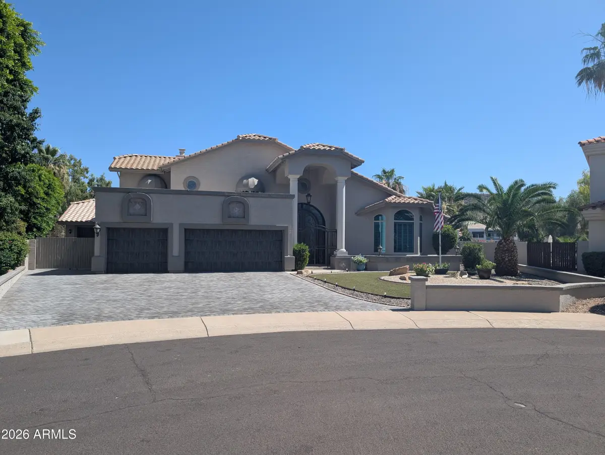 5866 W Del Lago Circle, Glendale, AZ 85308 - #1