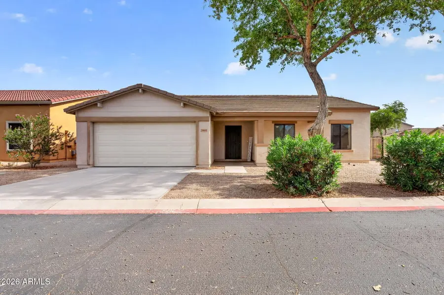 2069 E Cochise Avenue, Apache Junction, AZ 85119 - #2
