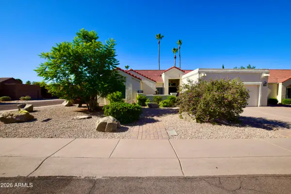 9015 E Windrose Drive, Scottsdale, AZ 85260
