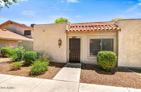 8430 E Roosevelt Street, Scottsdale, AZ 85257