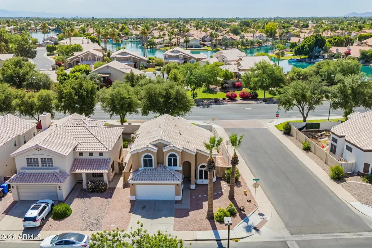 929 S Scallop Drive, Gilbert, AZ 85233 - #1