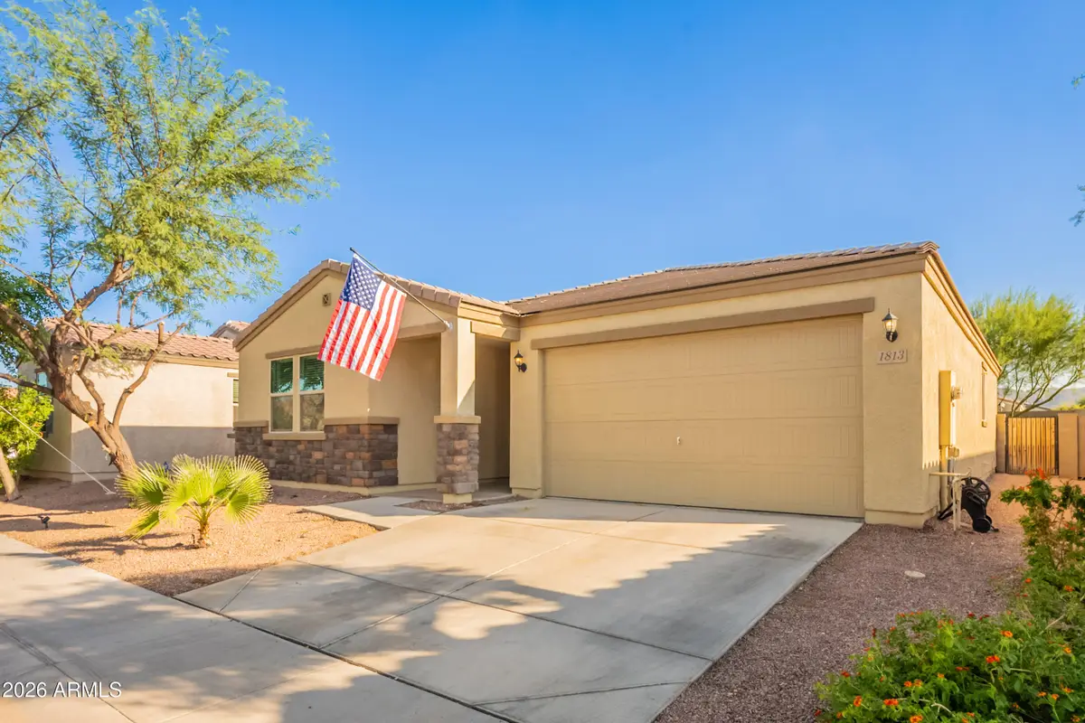 1813 E Grenadine Road, Phoenix, AZ 85040 - #1