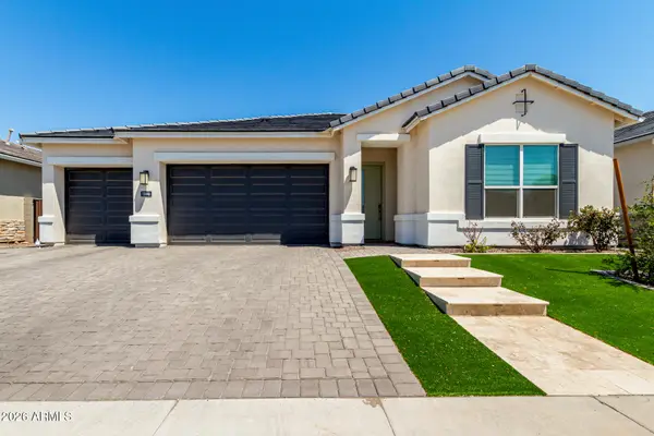 10446 W Lone Cactus Drive, Peoria, AZ 85382