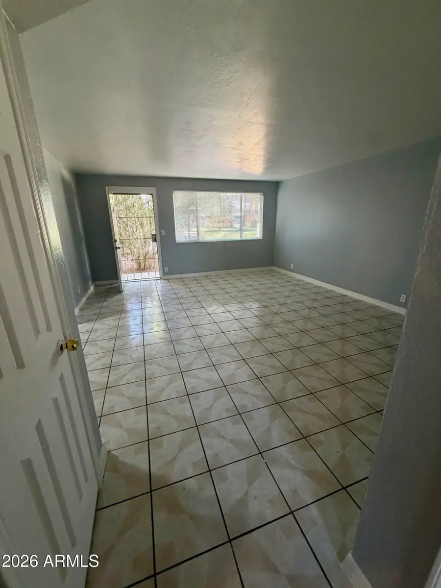 1111 E Turney Avenue #23, Phoenix, AZ 85014 - #3