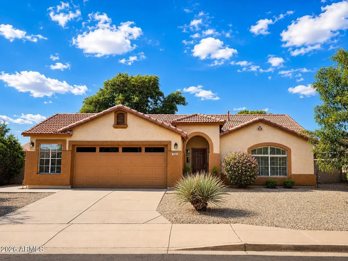 7660 E Dover Street, Mesa, AZ 85207 - #1