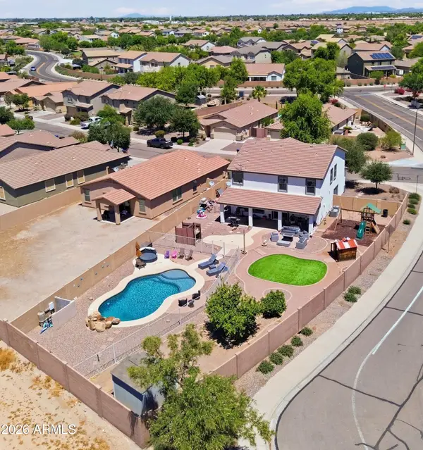 4841 E Longhorn Street, San Tan Valley, AZ 85140