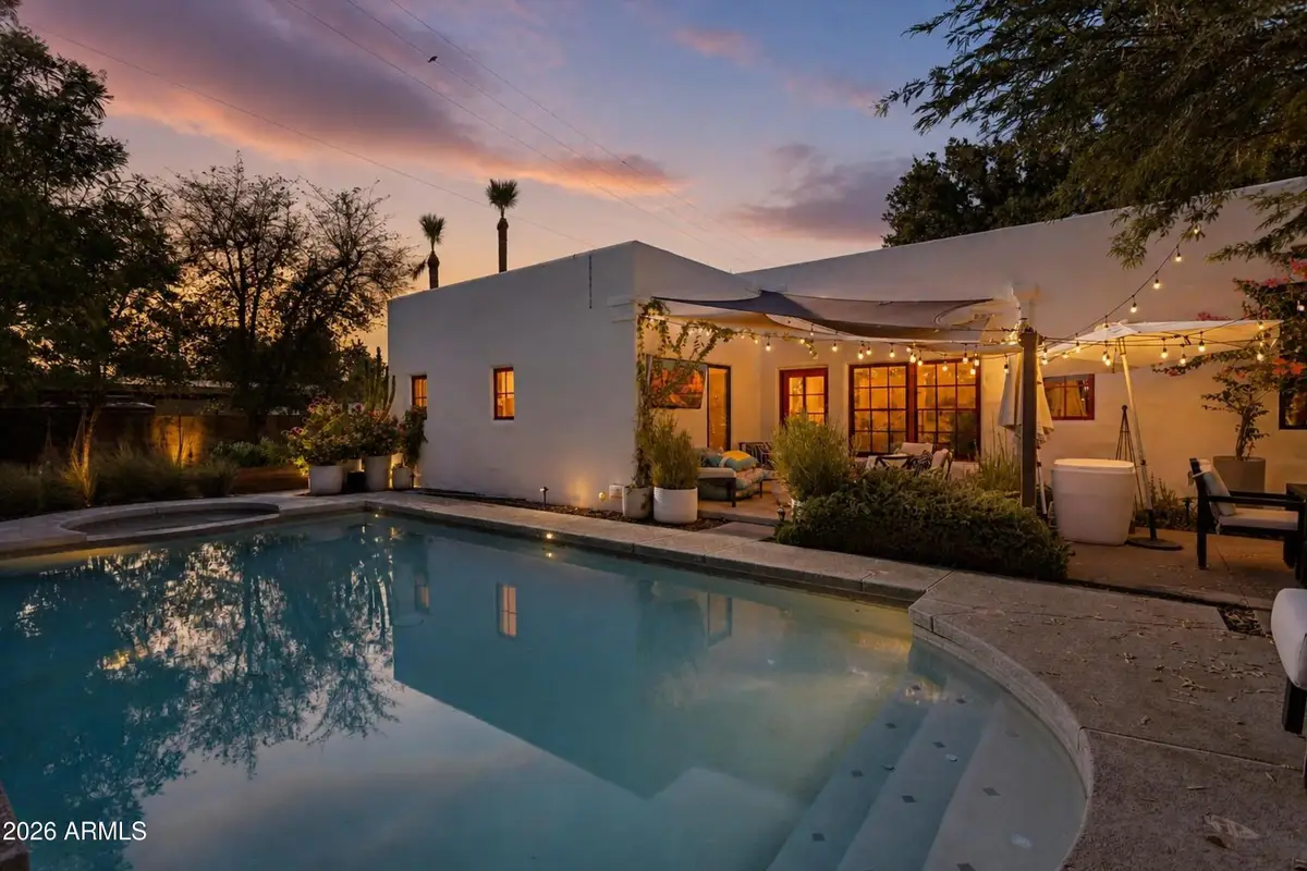 511 E Orange Drive, Phoenix, AZ 85012 - #1
