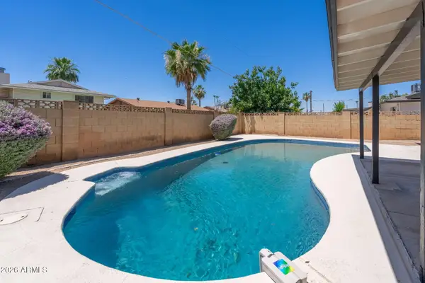 4201 W Luke Avenue, Phoenix, AZ 85019