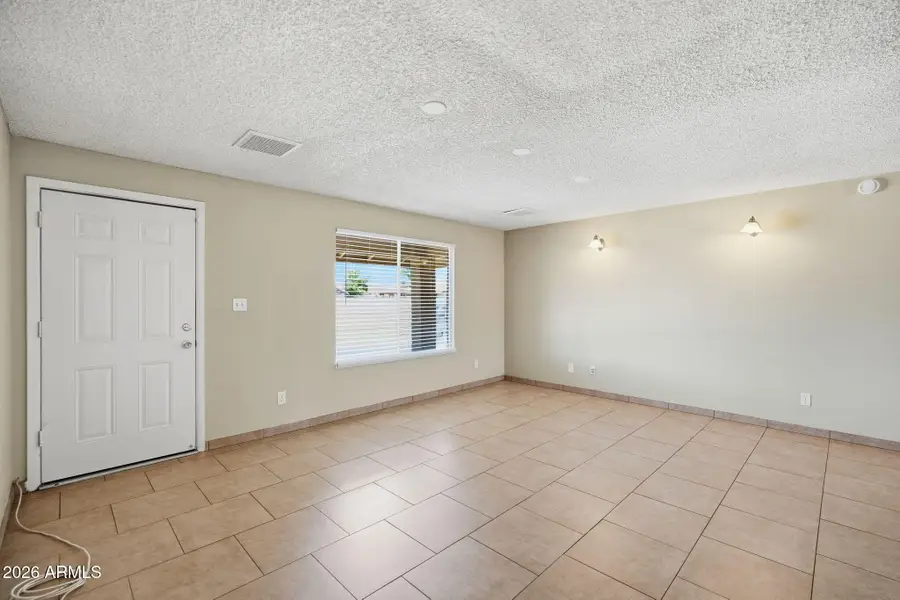 7227 W San Miguel Avenue, Glendale, AZ 85303 - #2