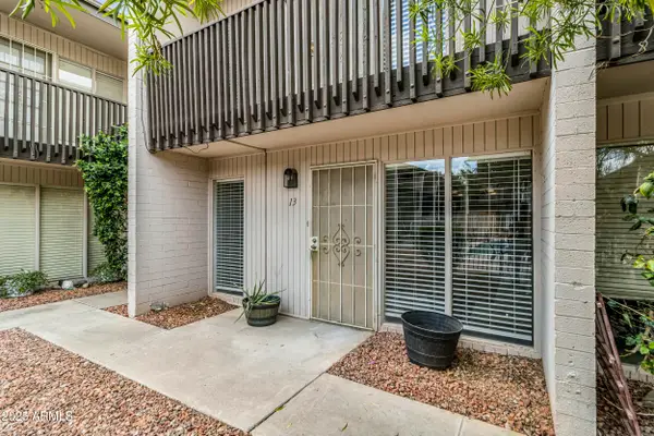 1828 W Tuckey Lane #13, Phoenix, AZ 85015
