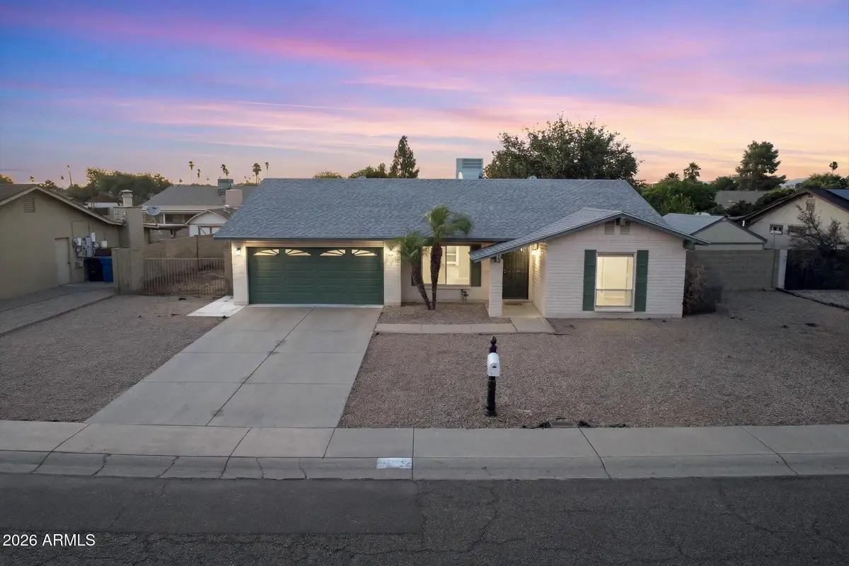 1434 W Kerry Lane, Phoenix, AZ 85027 - #1