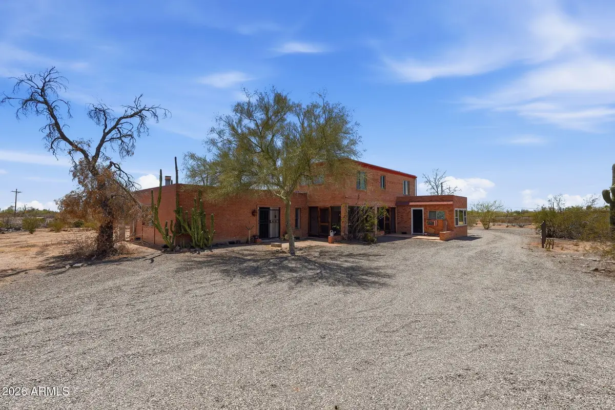 22466 E Cactus Forest Road, Florence, AZ 85132 - #1