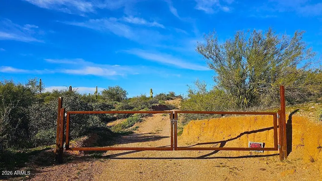 142X4 E Montello Road, Scottsdale, AZ 85262 - #1