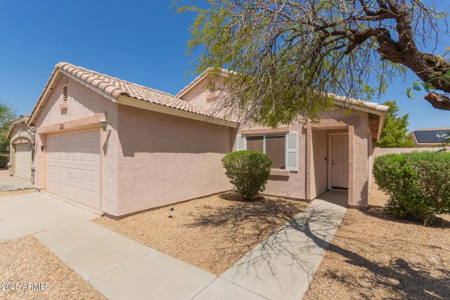 16228 W Larkspur Drive, Goodyear, AZ 85338 - #3