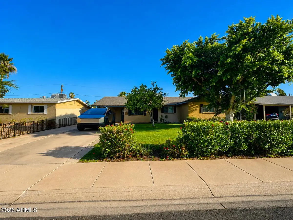 803 W 18th Street, Tempe, AZ 85281 - #1
