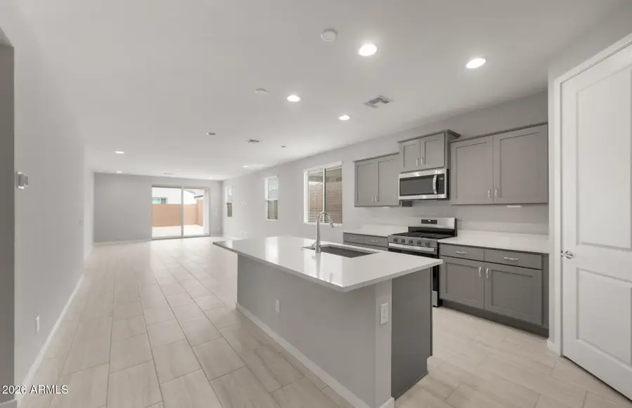 2440 W Silver Fox Way, Phoenix, AZ 85045 - #3