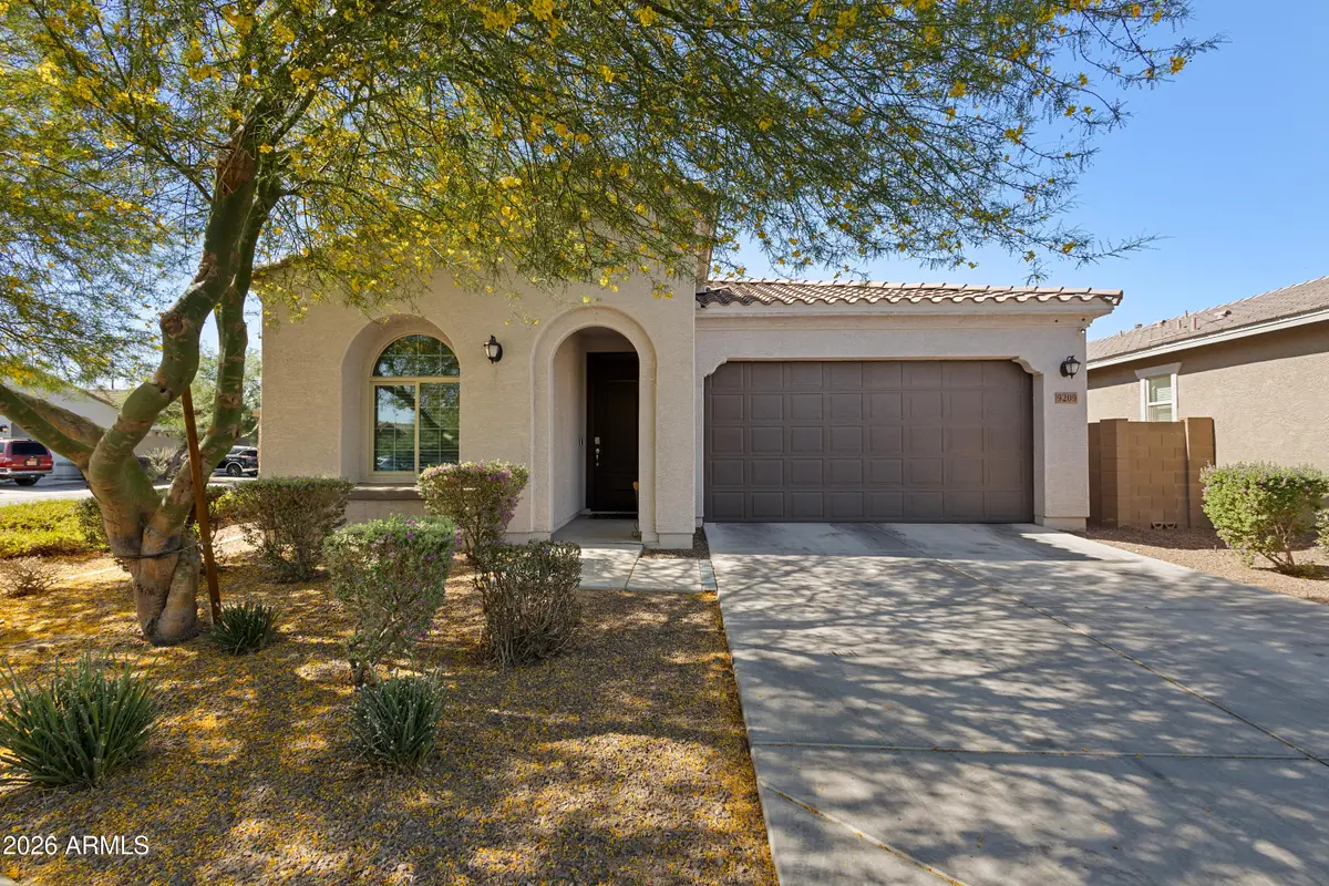 9209 W Wilow Bend Lane, Phoenix, AZ 85037 - #1