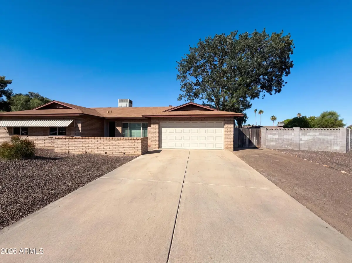 4327 W Barbara Avenue, Glendale, AZ 85302 - #1