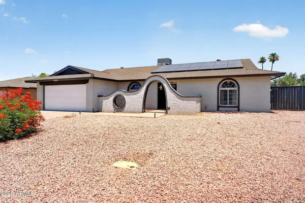 7526 E Pueblo Avenue, Mesa, AZ 85208
