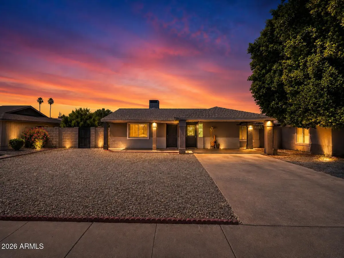 1502 E Emerald Avenue, Mesa, AZ 85204 - #1