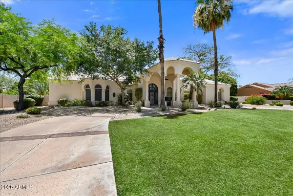 8669 E Davenport Drive, Scottsdale, AZ 85260