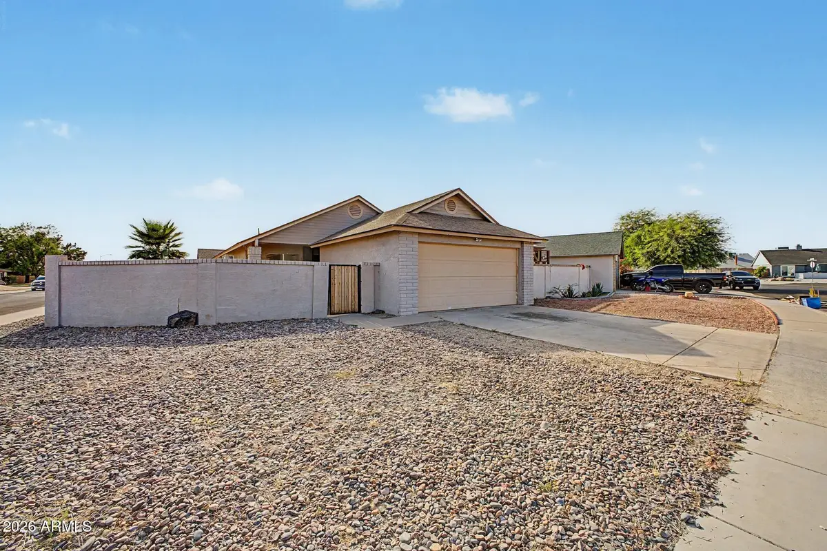 11902 N 73rd Avenue, Peoria, AZ 85345 - #1