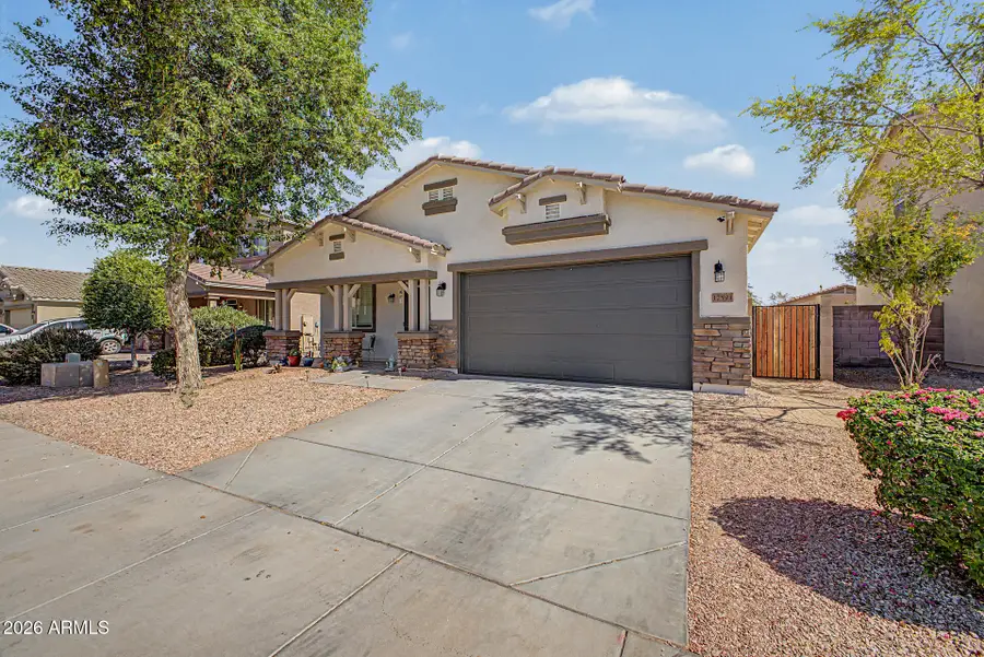 17593 W Lilac Street, Goodyear, AZ 85338 - #2