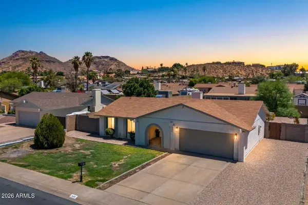 833 E Le Marche Avenue, Phoenix, AZ 85022