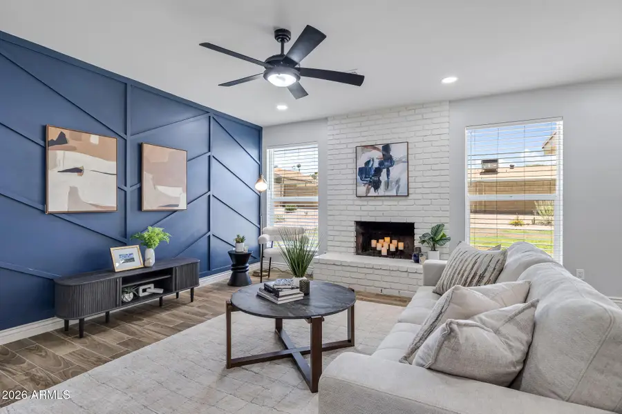 833 E Le Marche Avenue, Phoenix, AZ 85022 - #2