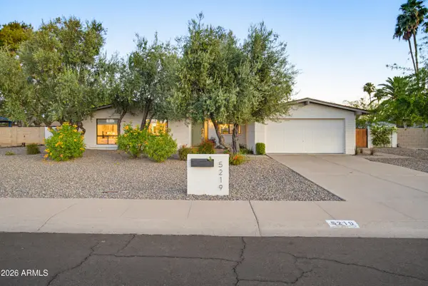 5219 E Winchcomb Drive, Scottsdale, AZ 85254