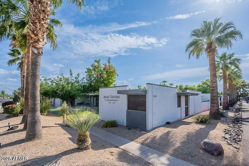 4206 N 38th Street #4, Phoenix, AZ 85018 - #1