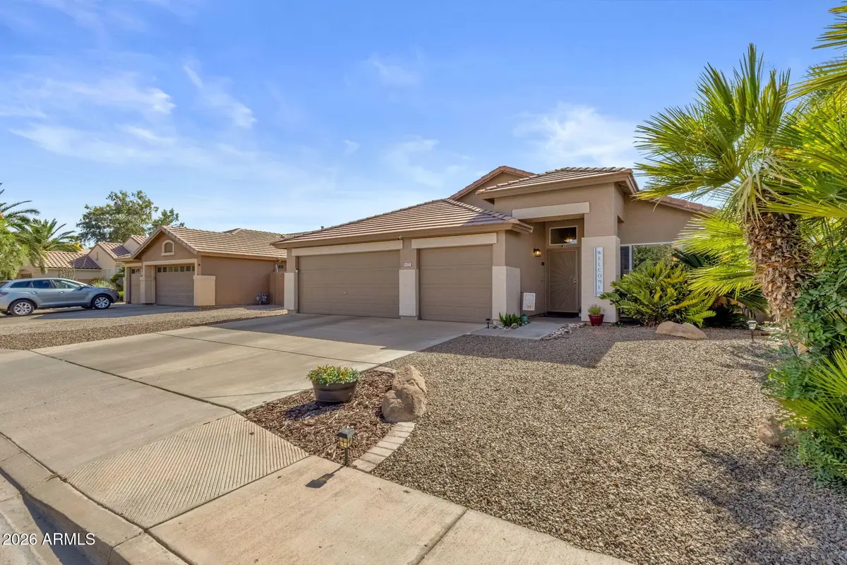 672 N Bridlegate Drive, Gilbert, AZ 85234 - #1