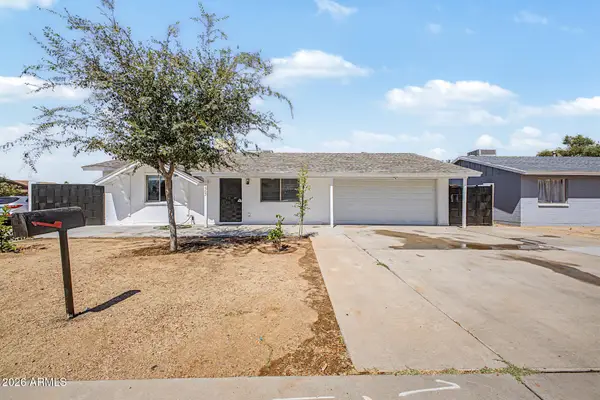 5302 N 77th Drive, Glendale, AZ 85303