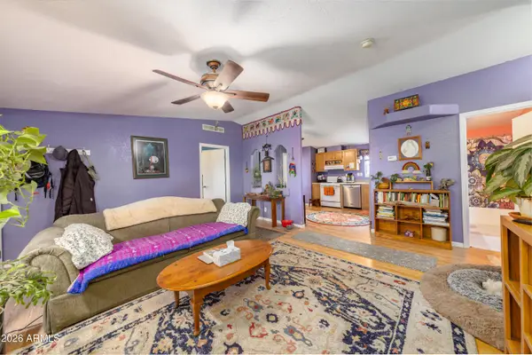 4960 E Empire Avenue, Flagstaff, AZ 86004