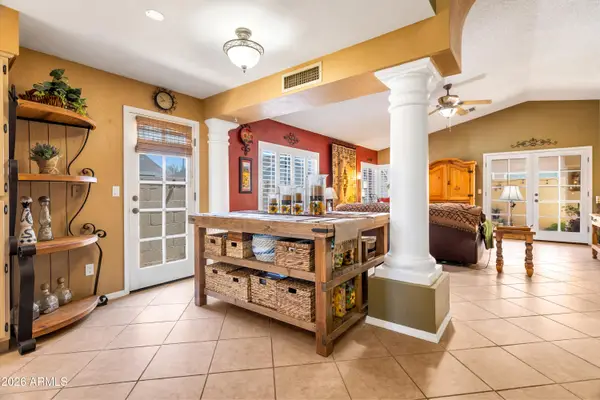 911 E Annette Drive, Phoenix, AZ 85022