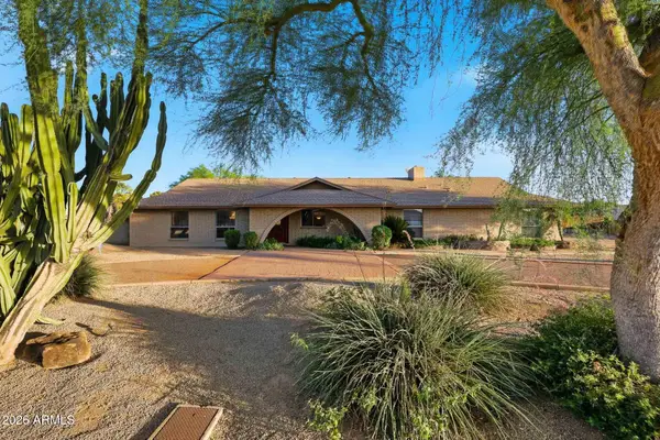 7417 W Grovers Avenue, Glendale, AZ 85308