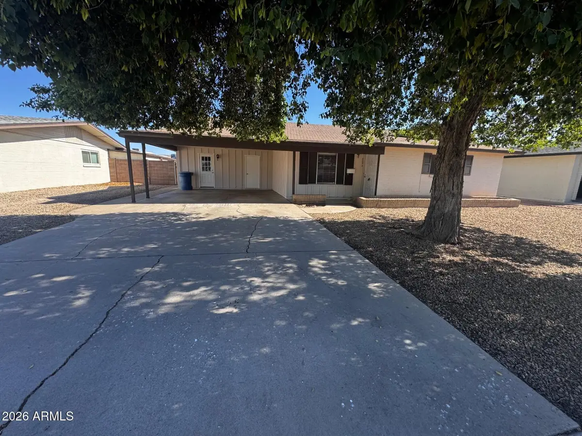 2072 E Donner Drive, Tempe, AZ 85282 - #1