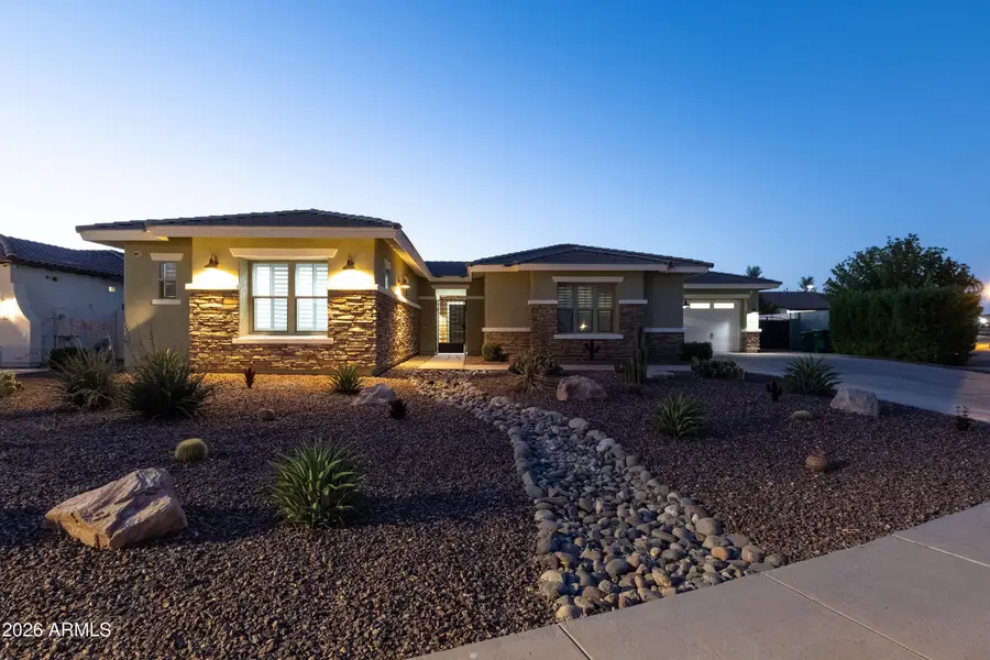 14542 W Mountain View Drive, Litchfield Park, AZ 85340 - #2