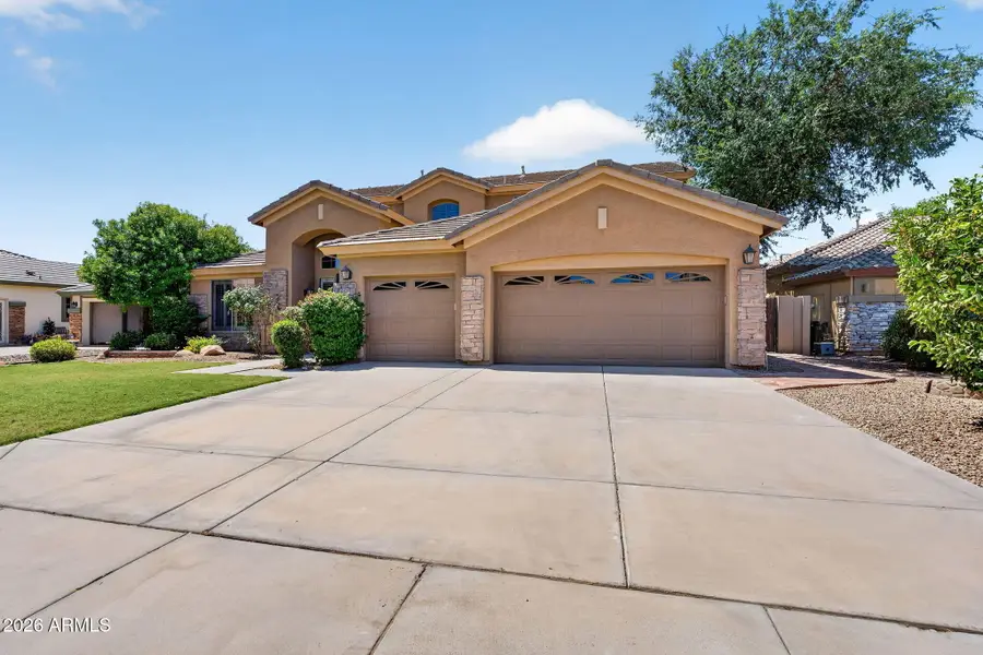 857 E Carla Vista Drive, Gilbert, AZ 85295 - #3