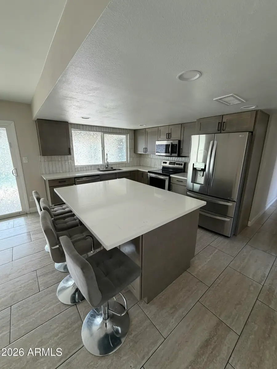 10020 N 52nd Drive, Glendale, AZ 85302 - #3