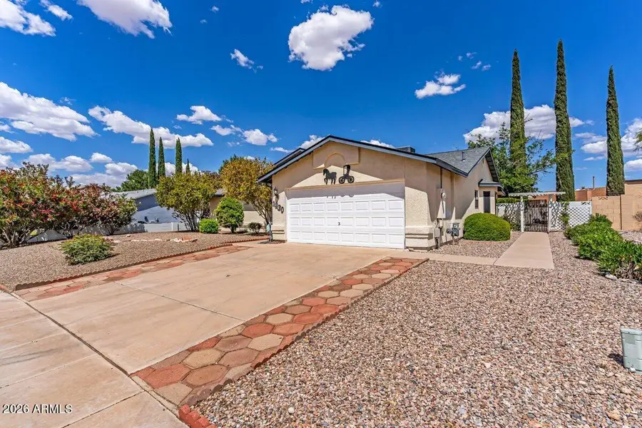 2930 S Sun Crest Drive, Sierra Vista, AZ 85650 - #2