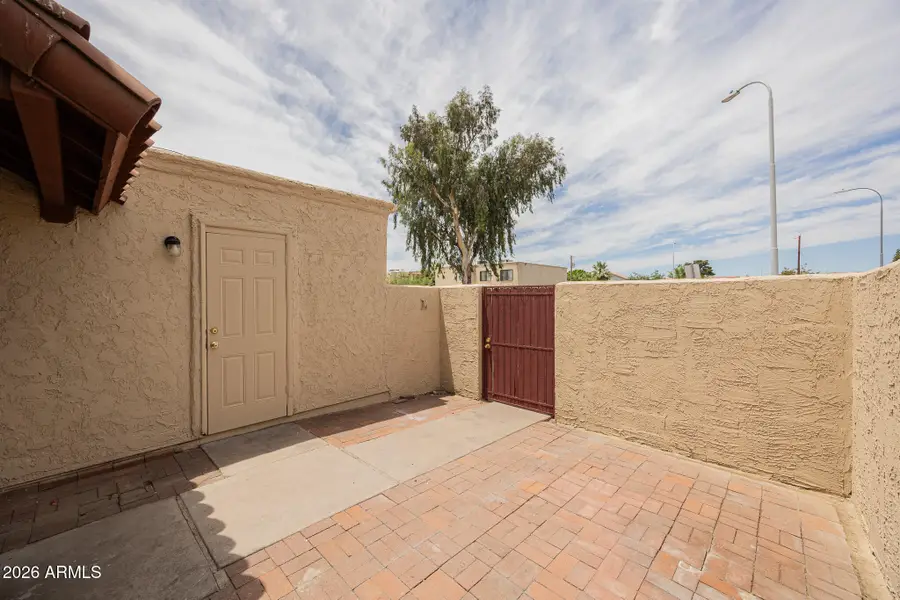 5414 W Lynwood Street, Phoenix, AZ 85043 - #3