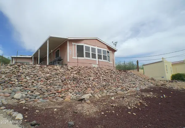 84 N Rita Avenue, Queen Valley, AZ 85118