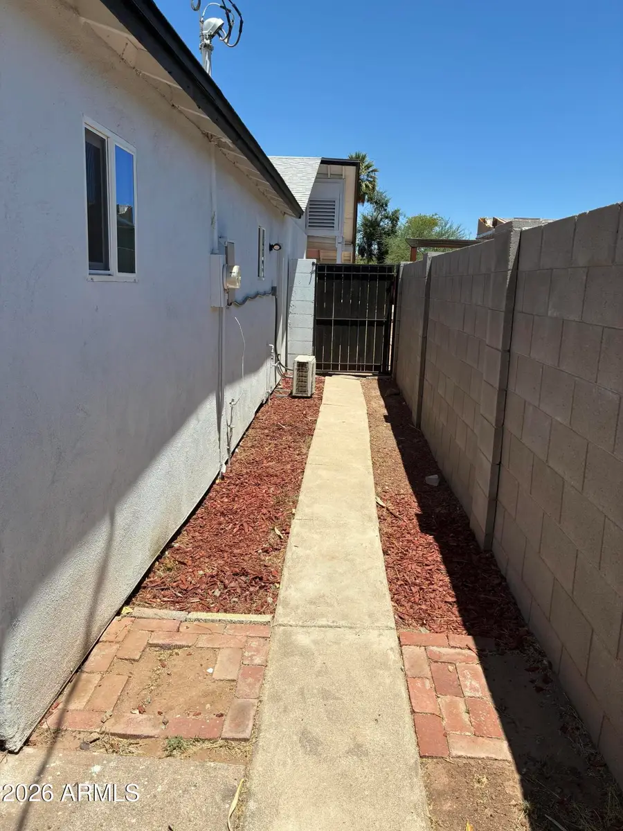 611 W 11th Street, Tempe, AZ 85281 - #3
