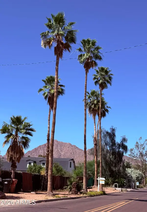 3008 N 61 Place #13, Scottsdale, AZ 85251