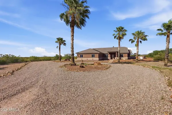 914 E Savino Court, Huachuca City, AZ 85616